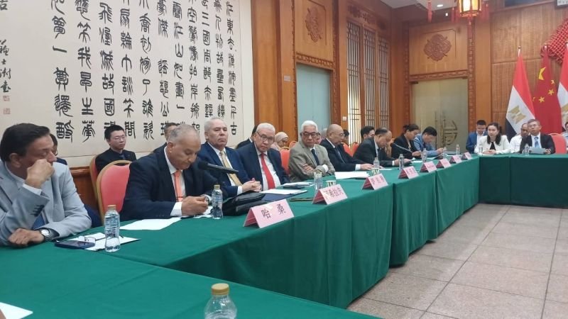 جيانج زيمين في مئويته الأولى: الرجل الذي عبر بالصين من بوابة الإصلاح إلى عتبة القوة العالمية